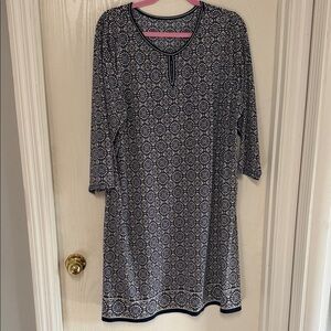 Elegant Navy Patterned Midi Dress